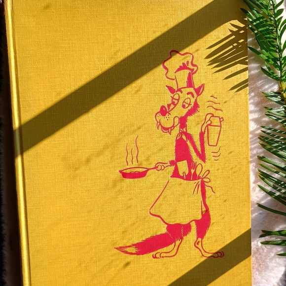 Wolf in Chef's Clothes Other - 1950 Copy Of Wolf In Chef's Clothes Picture Cookbook W MCM Illustrations